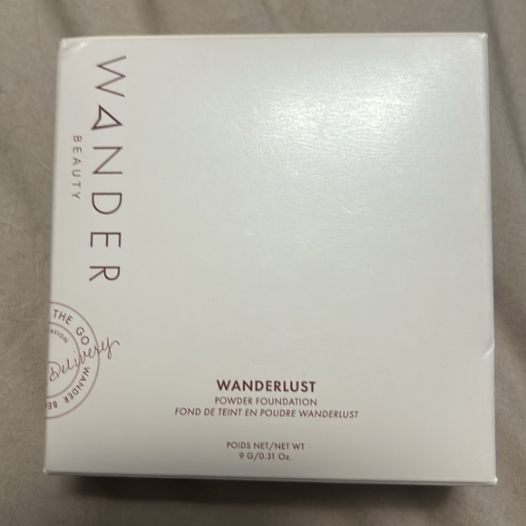 Powder foundation - Picture 5 of 5